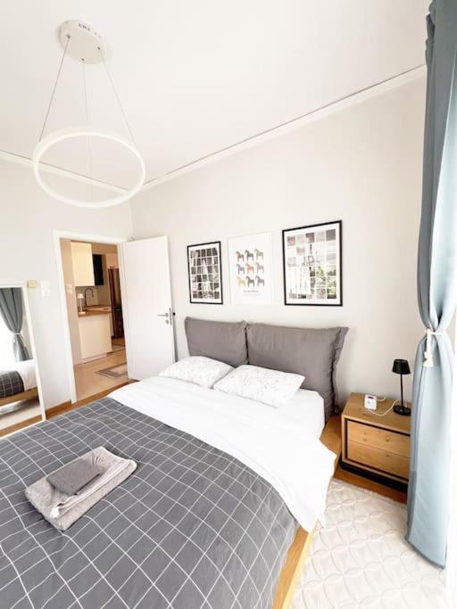 2 Bedroom Family Apartment II Салоники Экстерьер фото